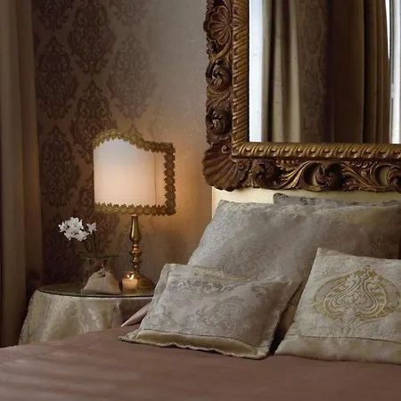 Metropole מלון 5*