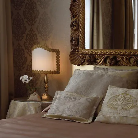 Metropole Hotel 5*