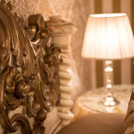 Metropole Szálloda 5*
