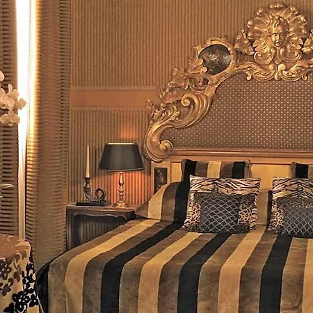 Metropole Hotel 5*