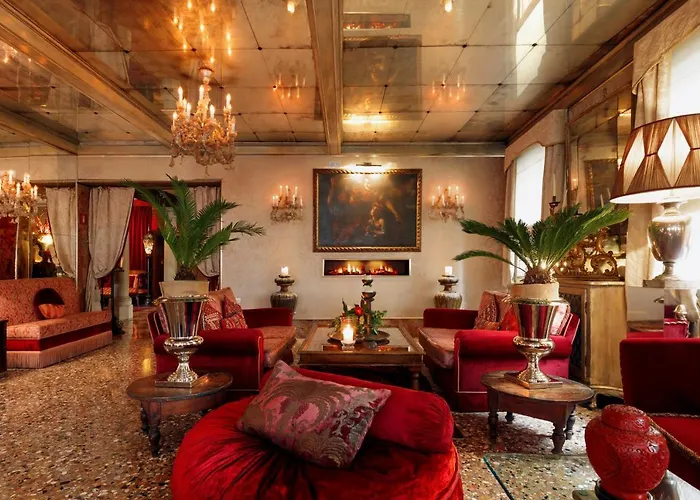 Metropole Hotel